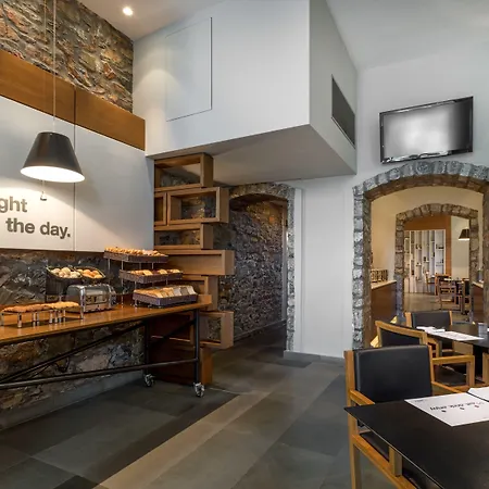 Aegli Hotel 4*