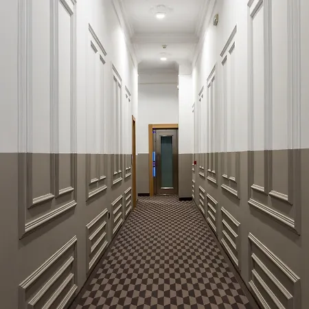 Aegli 4*